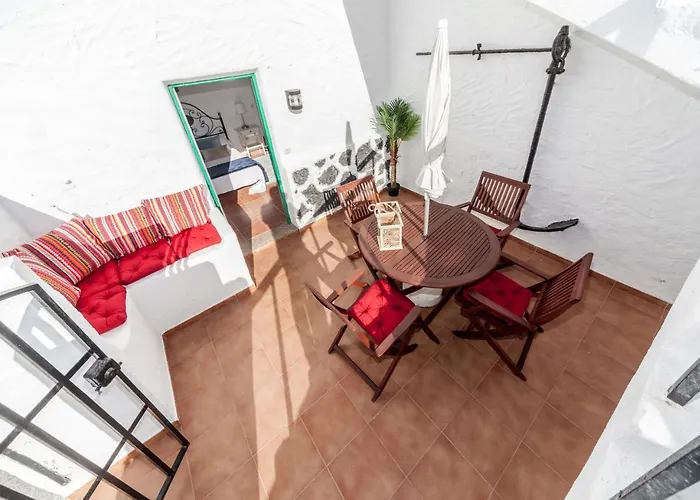 Luxury Beach Ocean Views Apartmán *