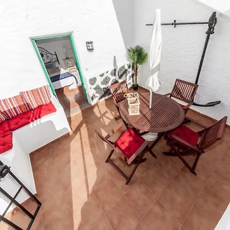 Luxury Beach Ocean Views Apartmán *